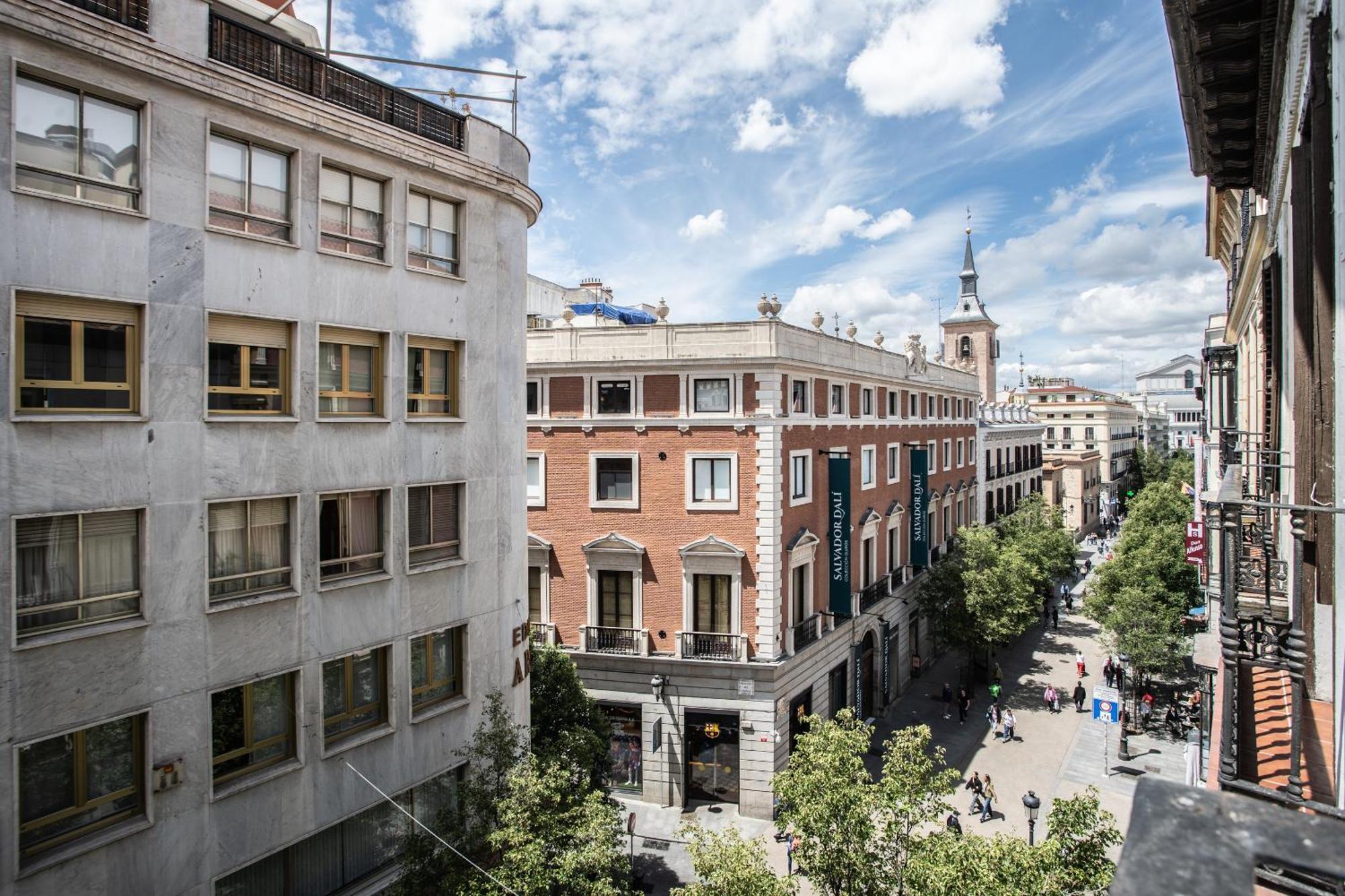 Suites You Zinc Madrid Eksteriør billede