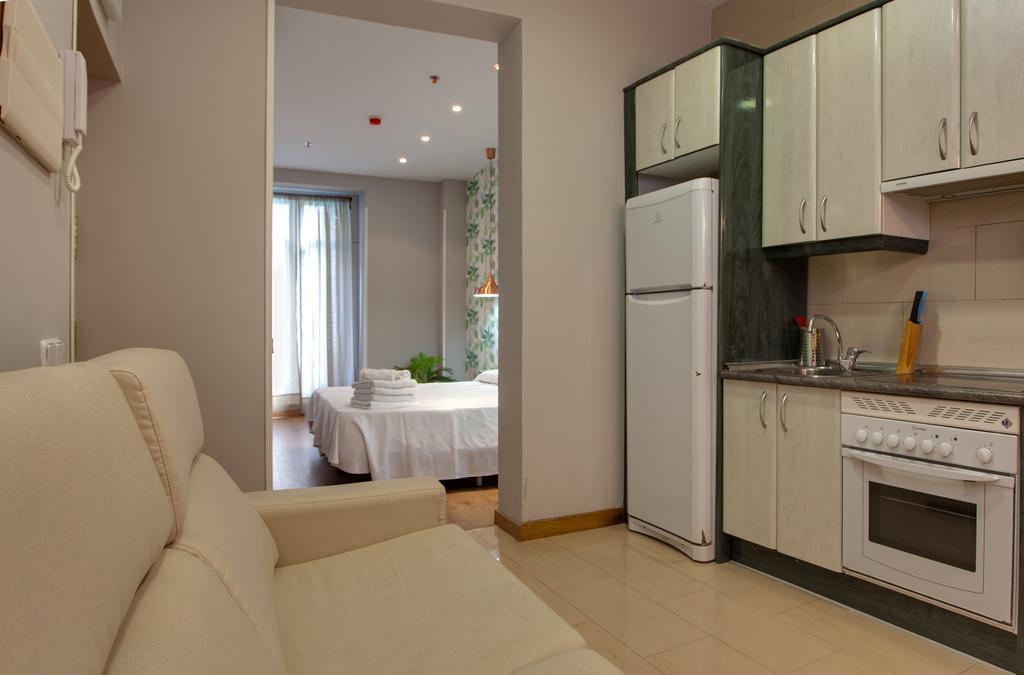 Suites You Zinc Madrid Eksteriør billede